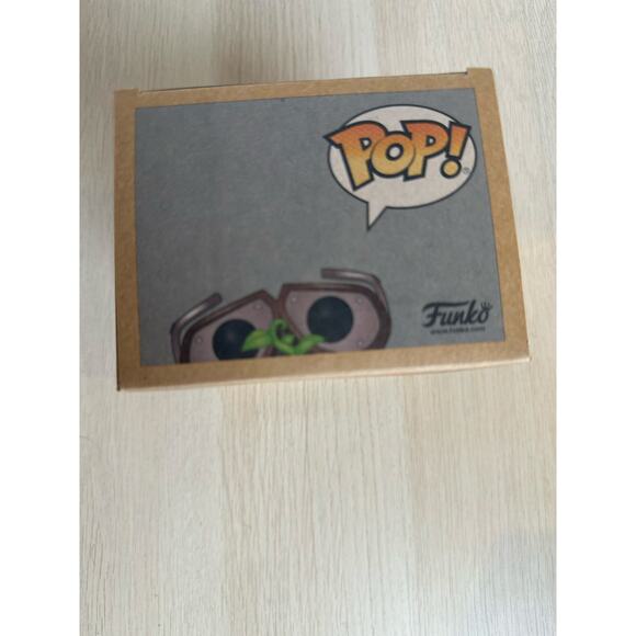 Funko Pop! Vinyl: Disney WALL-E Box Lunch (Exclusive) #400 - Picture 2 of 5
